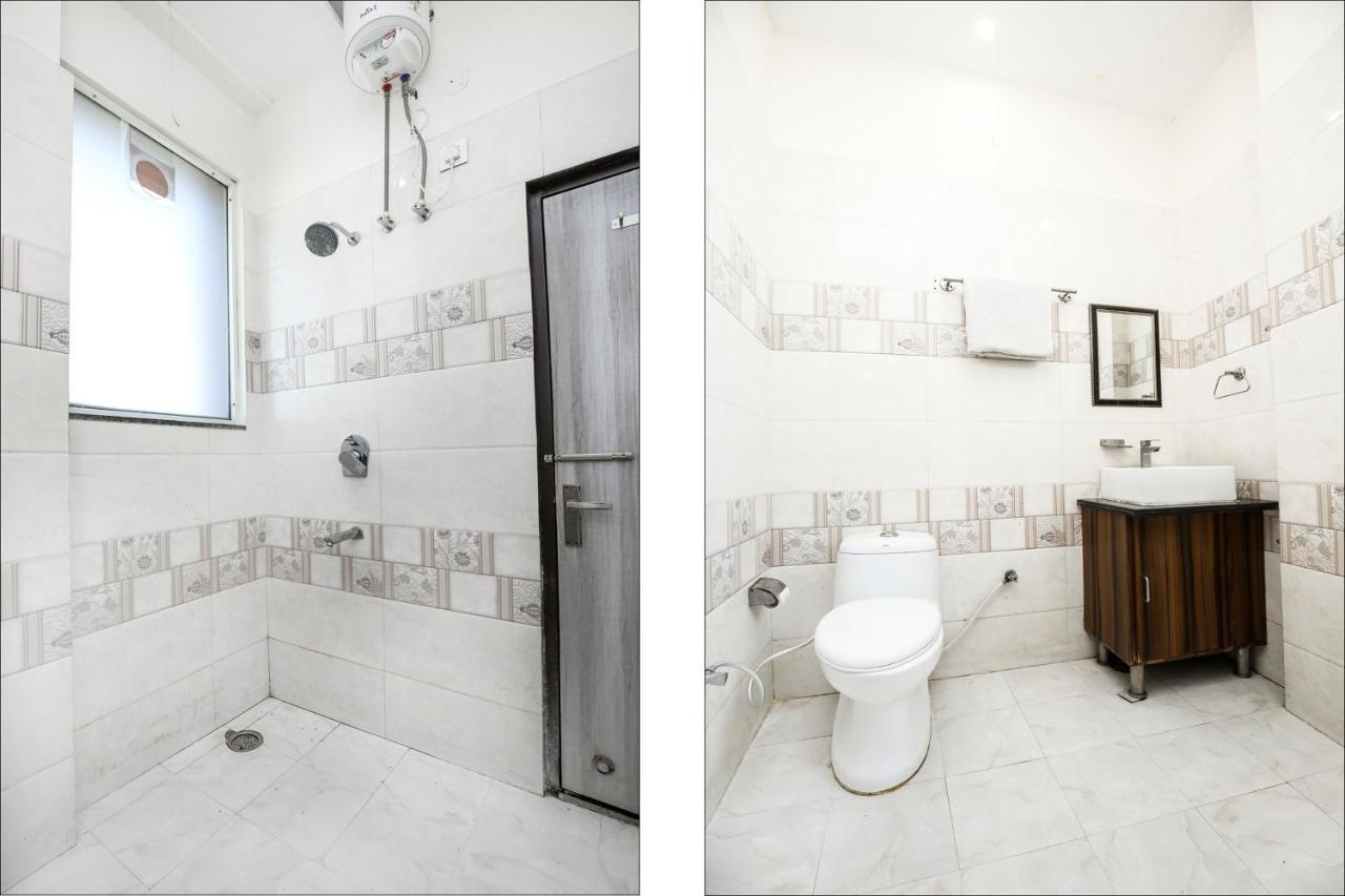 Hotel Woodcrest Zirakpur Chandigarh- Best Family Hotel - Luxurious Rooms - Unit Of Sidham Group Exteriör bild