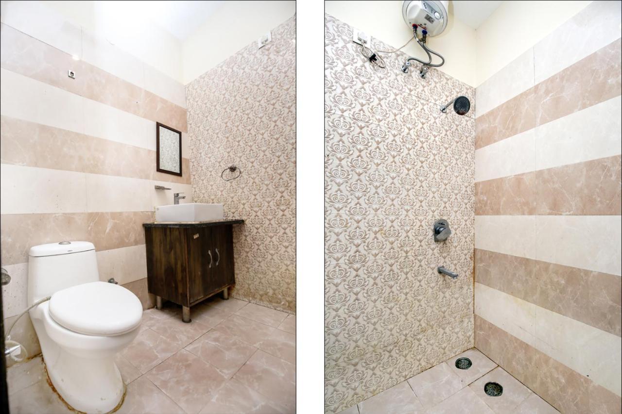 Hotel Woodcrest Zirakpur Chandigarh- Best Family Hotel - Luxurious Rooms - Unit Of Sidham Group Exteriör bild